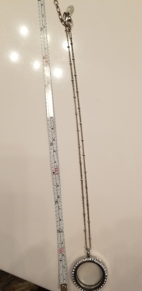 Origami owl necklace